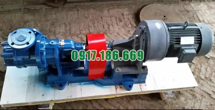 Bơm bánh răng 3,8m3 động cơ 1,5kw-6 điện 3pha