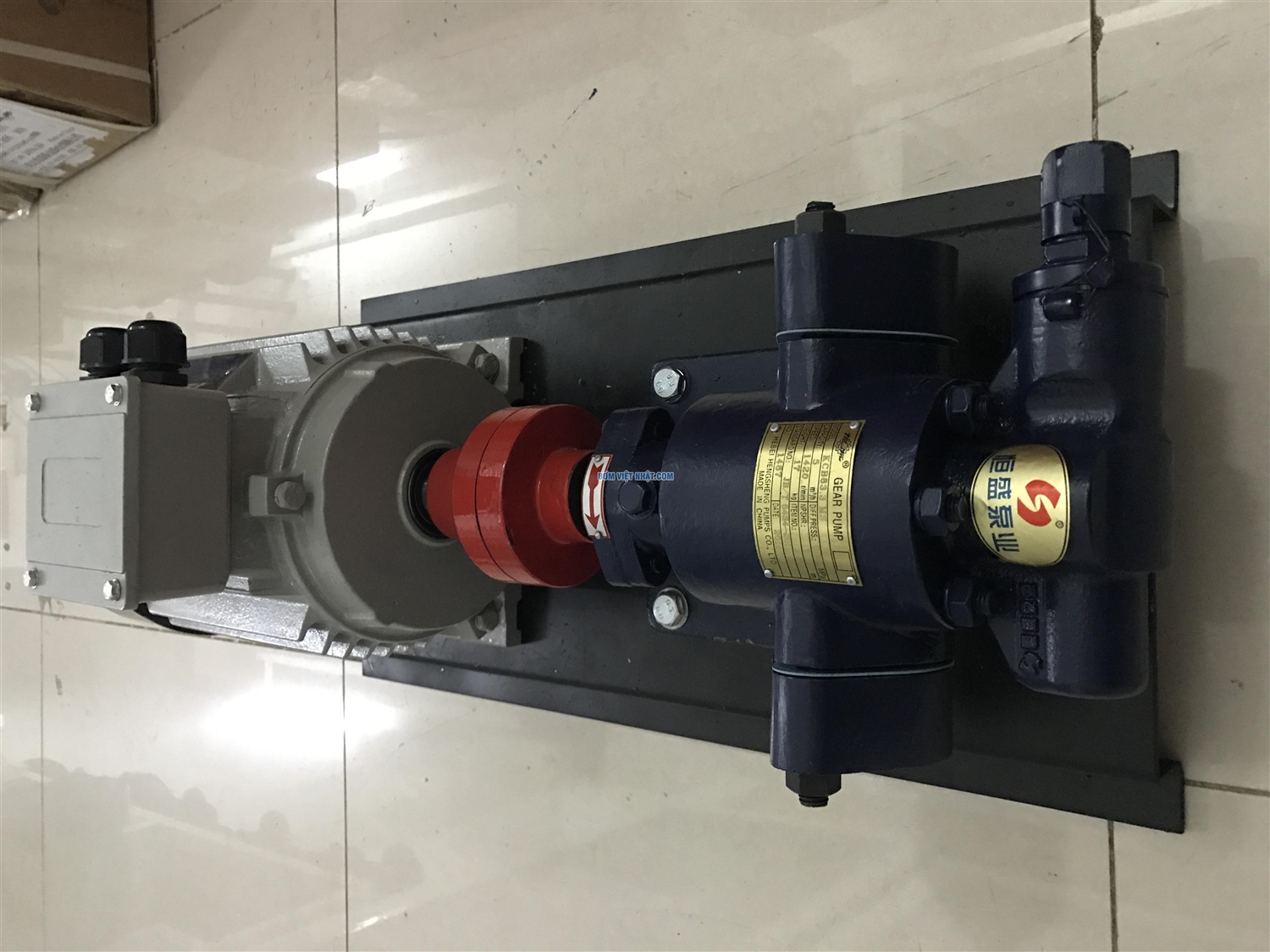 Máy bơm mỡ cá 5m3/h