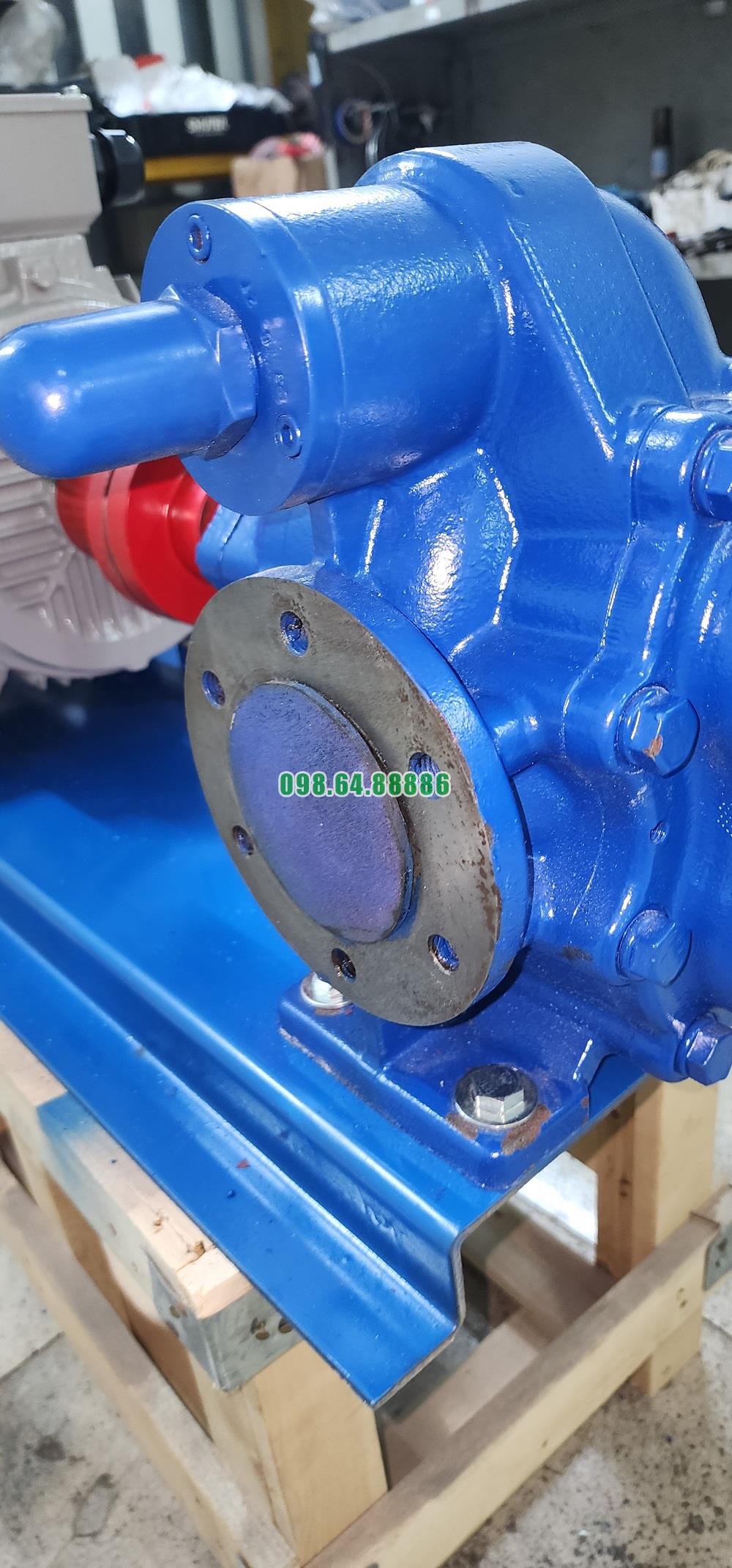 Bơm bánh răng KCB300 đường kính 50mm áp suất 2.8 Bar
